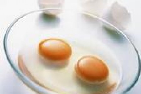 《人民日报》:吃鸡蛋引发“三高”无证据